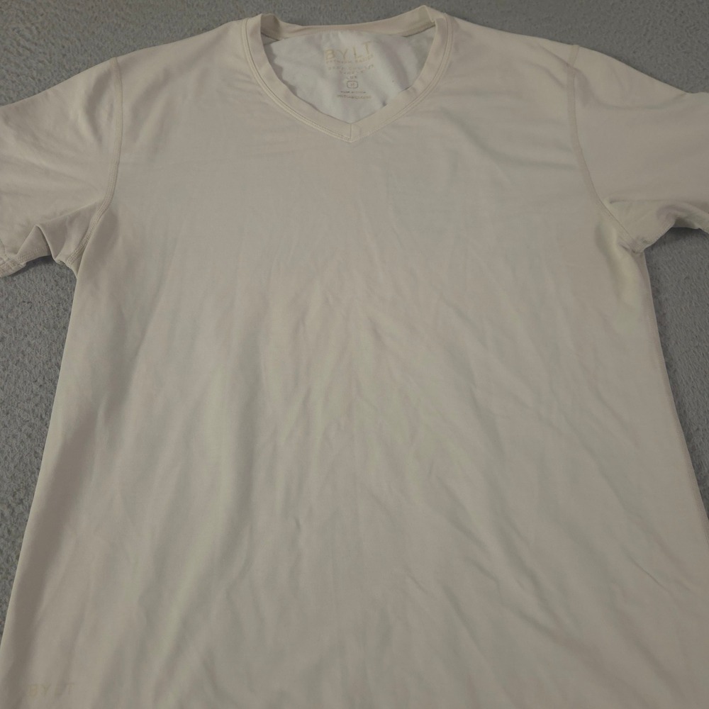 BYLT Shirt Mens Medium White Drop Cut V-Neck Lux Cotton Blend Curved Hem Tee